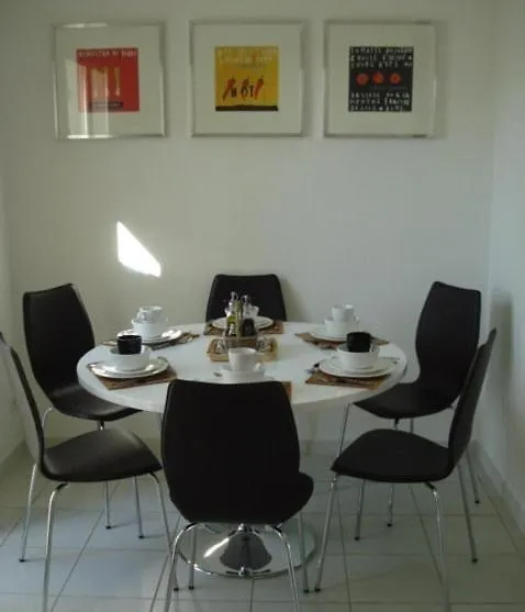 Holiday home Villa Tout Confort, A 5Mn De St Remy De Provence Saint-Etienne-du-Gres