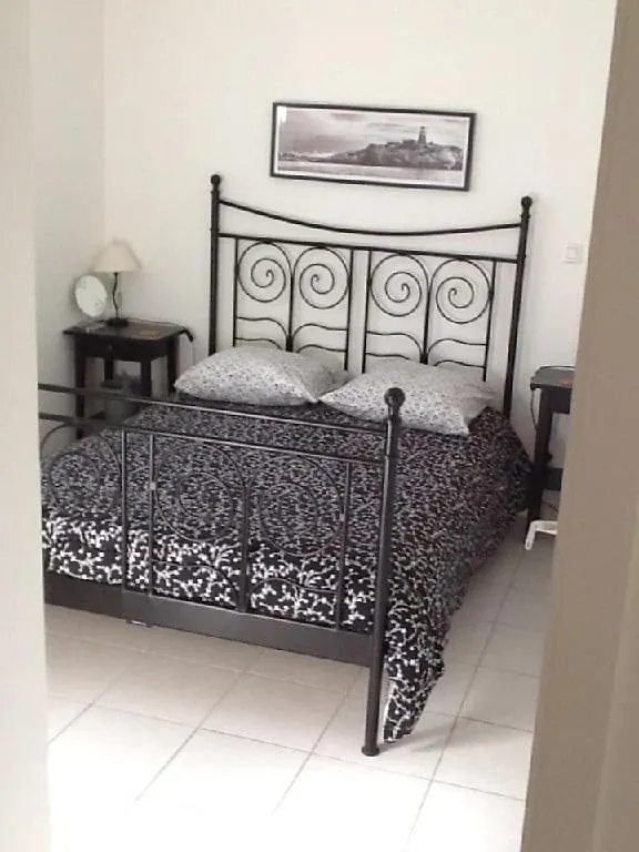 Holiday home Villa Tout Confort, A 5Mn De St Remy De Provence Saint-Etienne-du-Gres